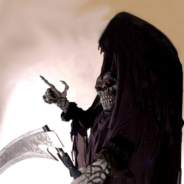 Halloween Stiltwalker grim reaper