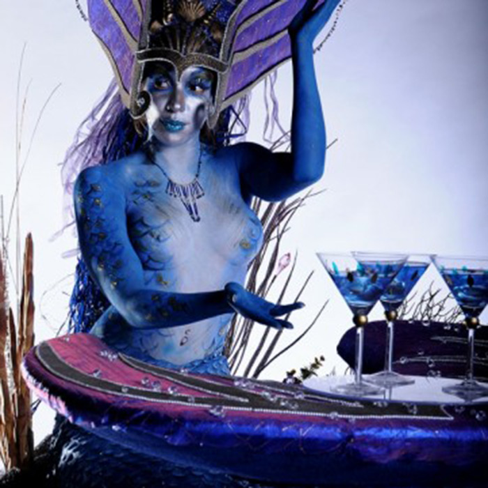 human-statue-performer mermaid